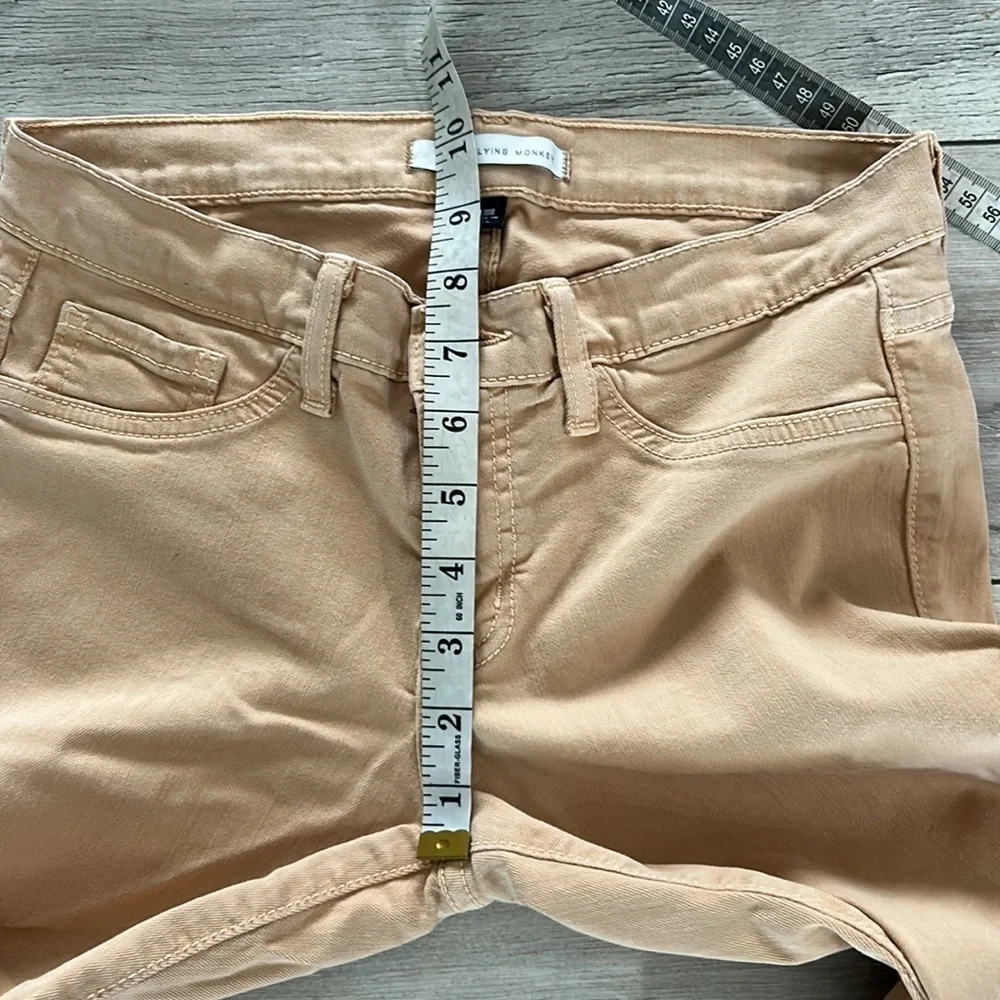 KanCan size 28 peach skinny jeans